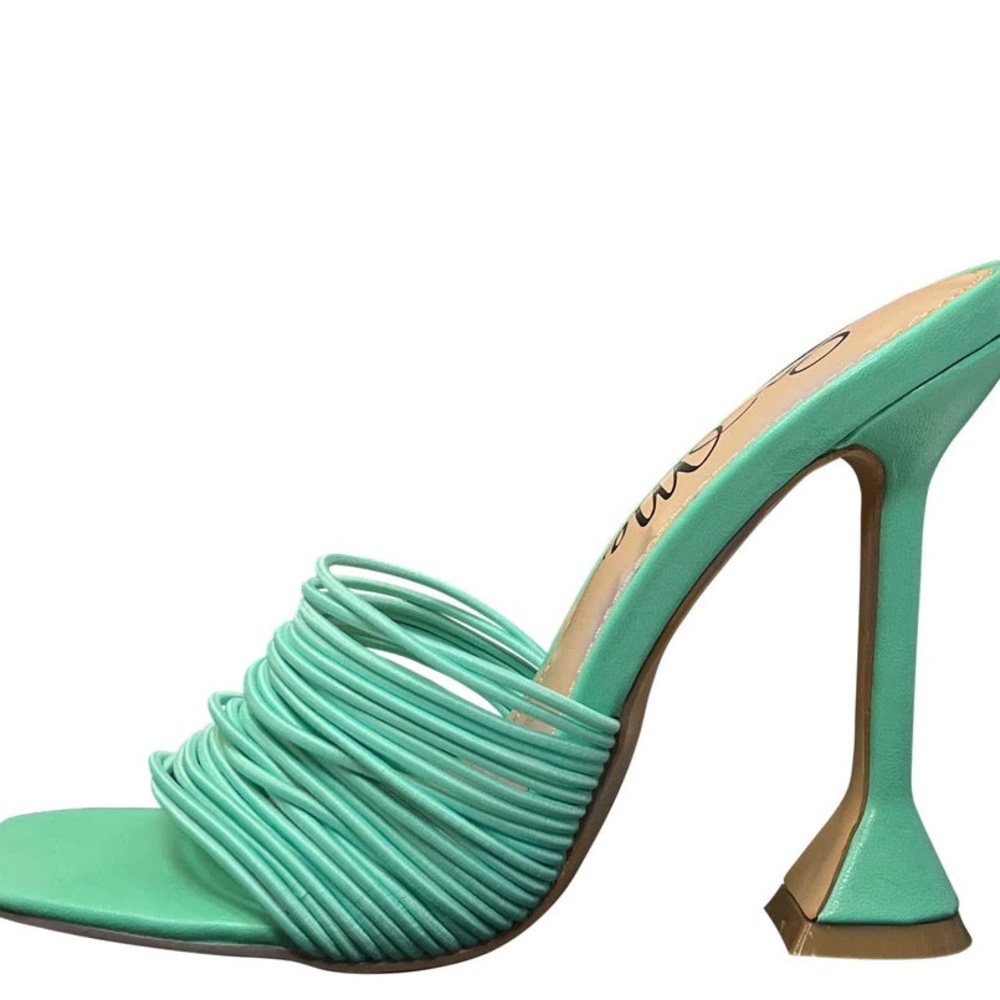 Mint Isabella Heel